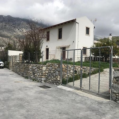Papa-Antonis Stone House Villa Zaros Exterior photo